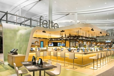 At new restaurants in Terminal 1 of Toronto Pearson International Airport, digital menus are available through iPads at each seat. Customers can even place their orders through the devices. Photos courtesy Toronto Pearson International Airport