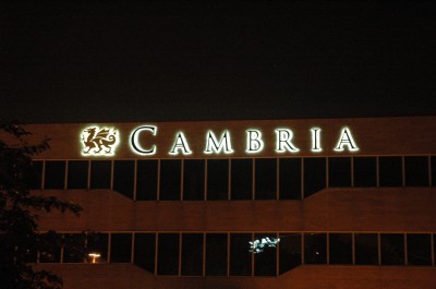 Another option for illuminating channel letters with LEDs is ‘halo lighting.’