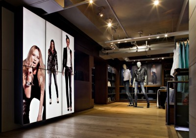 Photos courtesy NEC Display Solutions