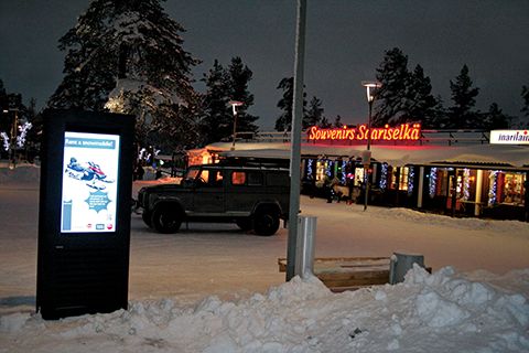 outdoor LCD imotion portrait double side ts Saariselka Finland Arctic 4