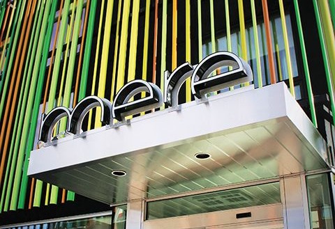 4_Mere Hotel Entry