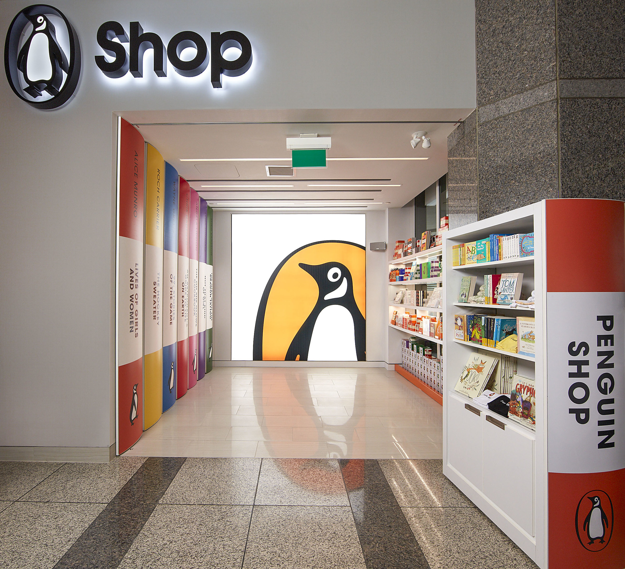 Penguin Random House Canada to open retail location in Toronto (Photo credit: Ryan Madill) (CNW Group/Penguin Random House Canada Limited)