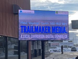 LED Screens used and new any size photo.