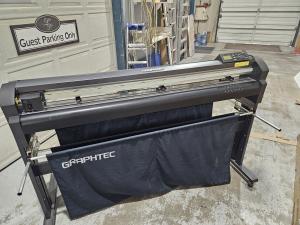 Graphtec FC 8000-130 photo.