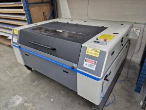 SIMDX 1390 Co2 Laser photo.