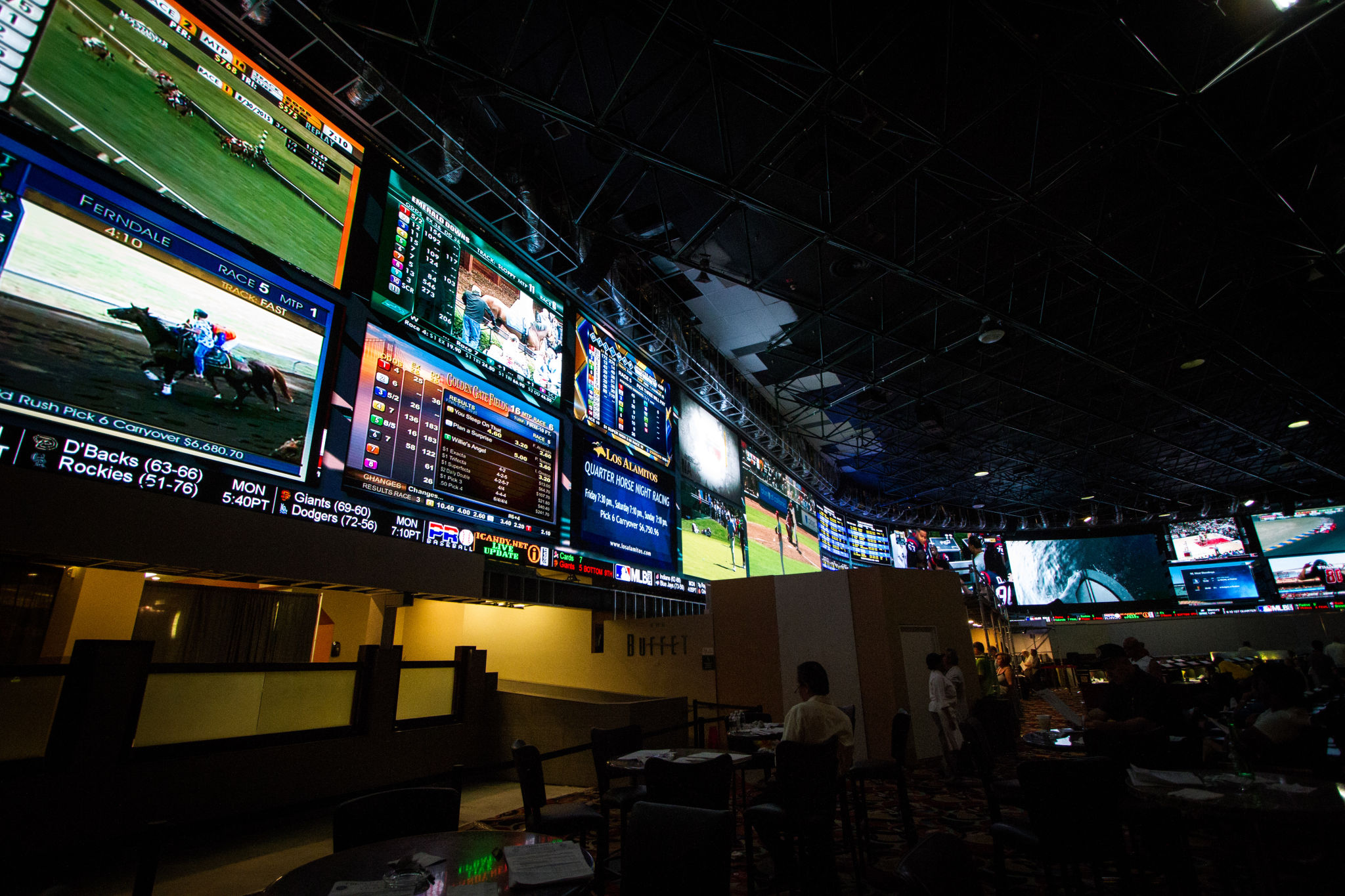 Vegas casino claims world’s largest LED video wall Sign Media