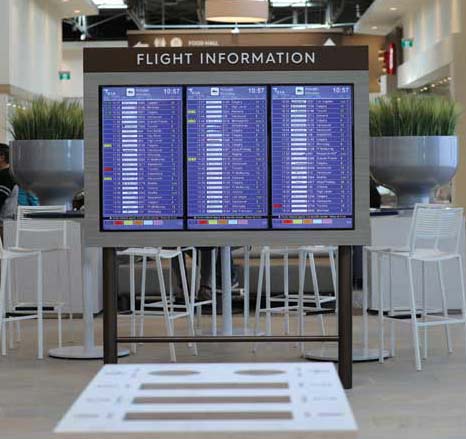 Given its proximity to the airport, the mall features a flight information display system (FIDS).