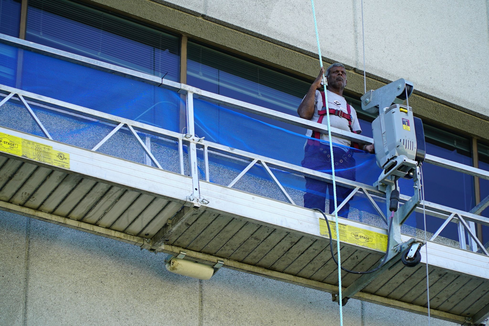 Once the wind gusts had settled, the sign installation was good to go.