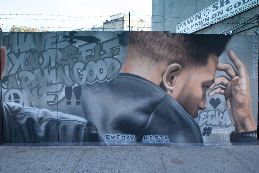 Etika Mural