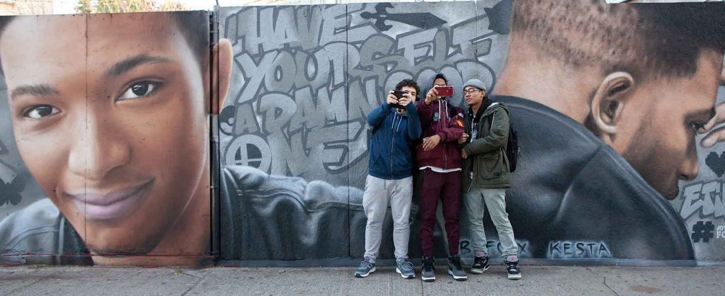 Etika Mural