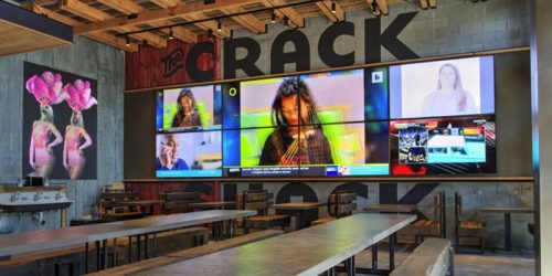 Casual restaurant chain The Crack Shack has invested in audiovisual (AV) solutions.