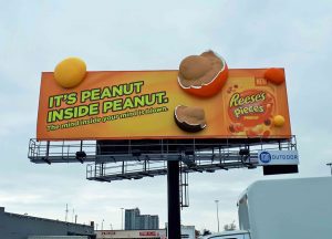 Photos courtesy Media Resources Inc. Best in Show: Media Resources Inc. for the Reeses Pieces 3D Billboard Props