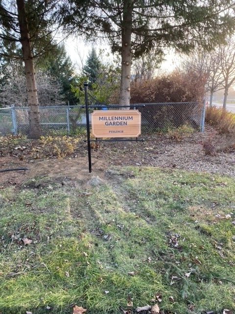 The Township of Puslinch, Ont., received $44,135.34 over two years, beginning in 2018, to install and fabricate signage in its main street area as identified in the Township’s Community Improvement Plan.