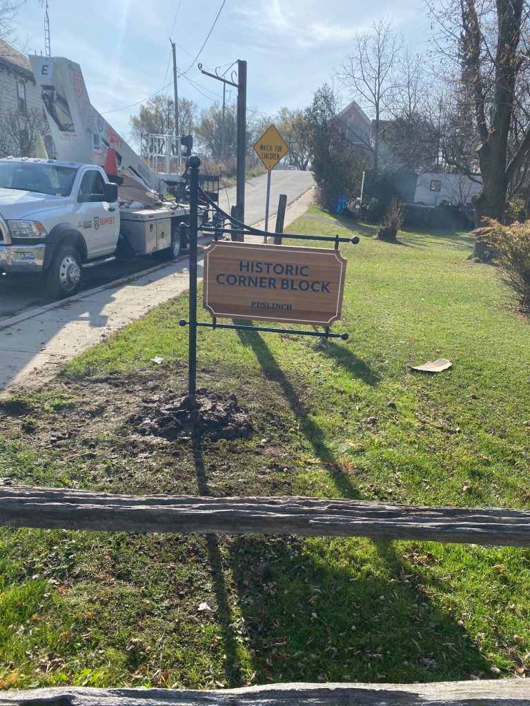 The Township of Puslinch, Ont., received $44,135.34 over two years, beginning in 2018, to install and fabricate signage in its main street area as identified in the Township’s Community Improvement Plan.