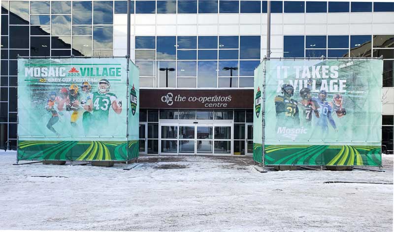 Entrance Pillars - Mesh Banner - Co-Operators Centre