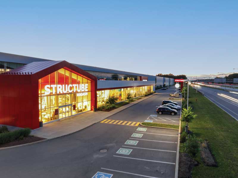 The new signage at Structube's Laval location, from the parking lot.