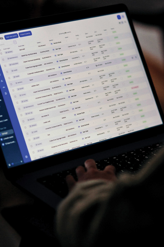 The vantage software on a laptop.