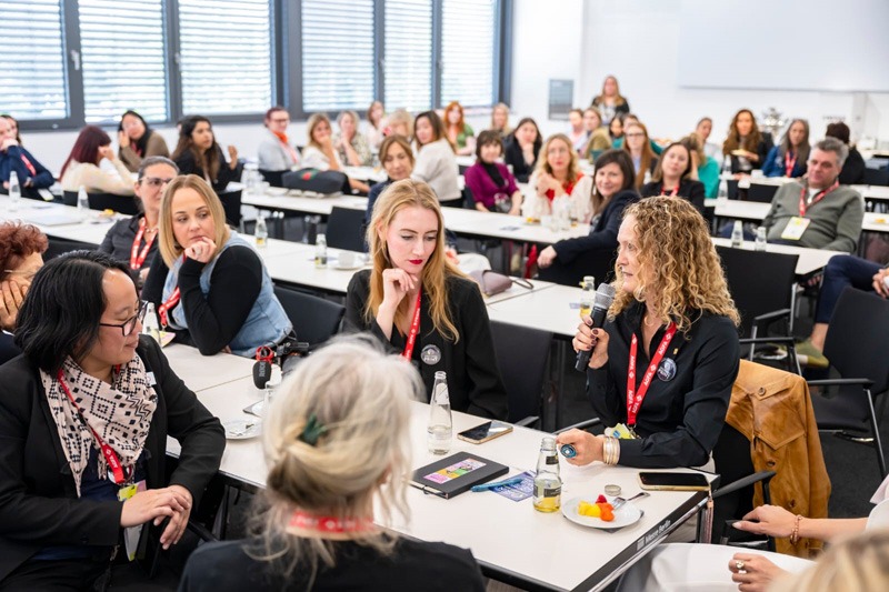 A conversation at the Girls Who Print event.