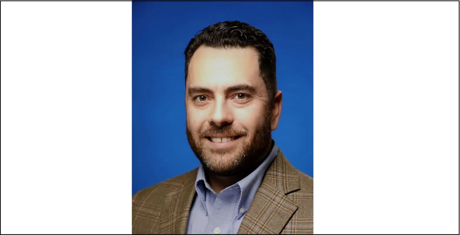 Headshot of Tom Keefe.