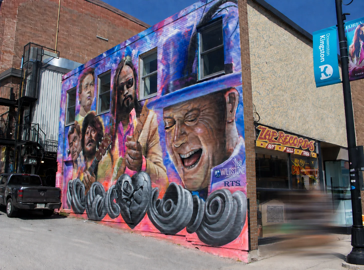 The full view of the mural.
