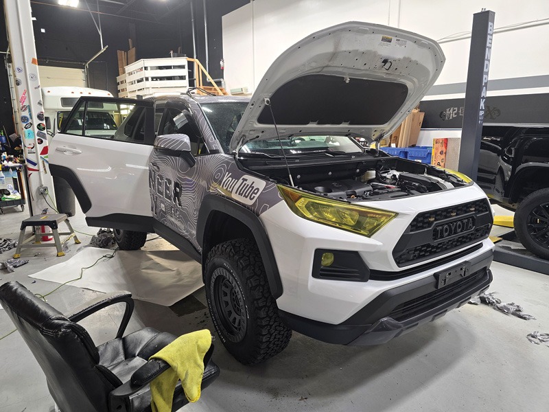 Step 1: Initial wrap removal Step 1: Initial wrap removal