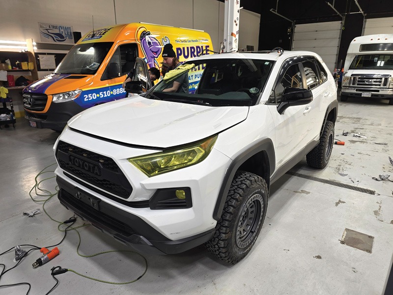 Step 1: Initial wrap removal Step 1: Initial wrap removal